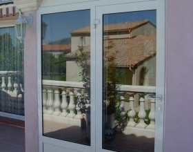 installateur-menuiserie-aluminium-battante