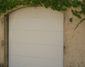 porte-garage-sectionnelle-lisse